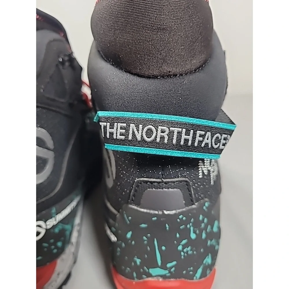 The North Face Summit Series Futurelight Hiking Boots‎ Mens 9 Vibram NF0A7W51